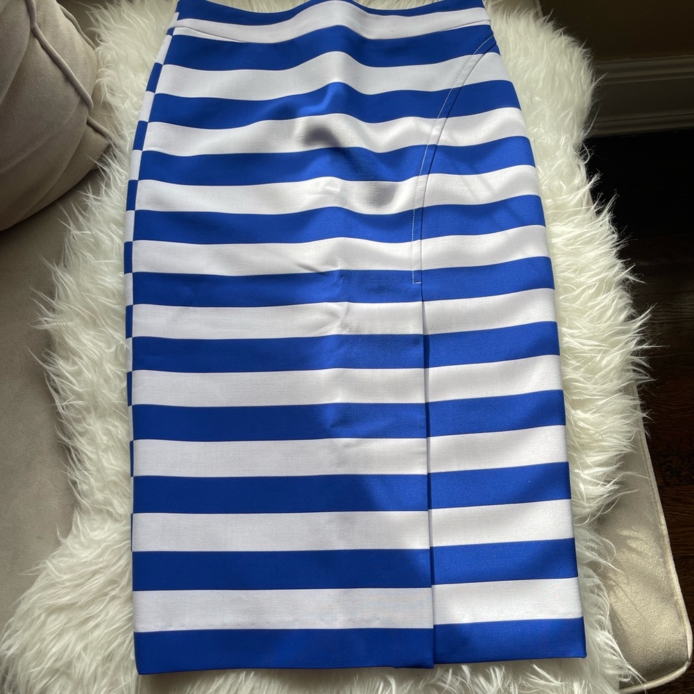 Brand new with tags Nicole Miller Artelier pencil skirt size 6.